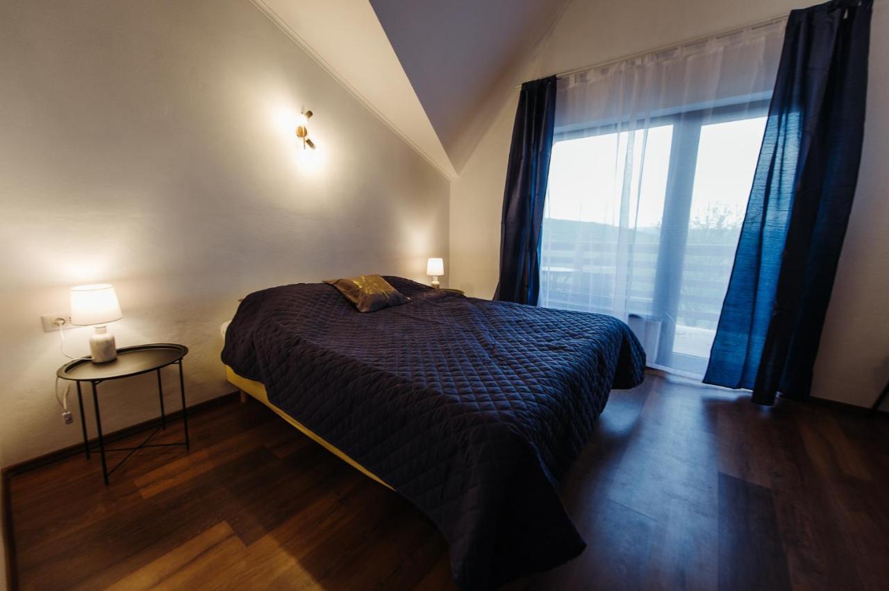 Pensiunea Casa Negrea Ighiu Buitenkant foto
