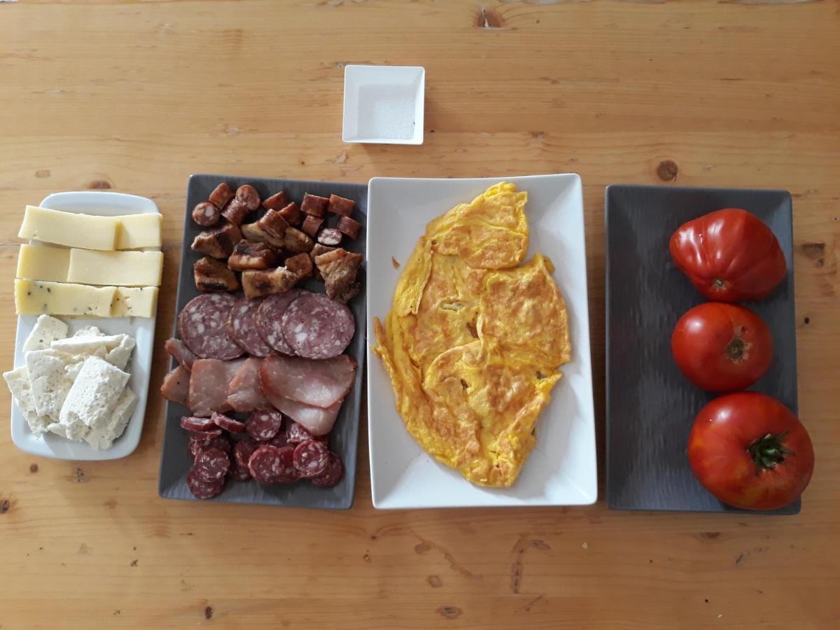Pensiunea Casa Negrea Ighiu Buitenkant foto